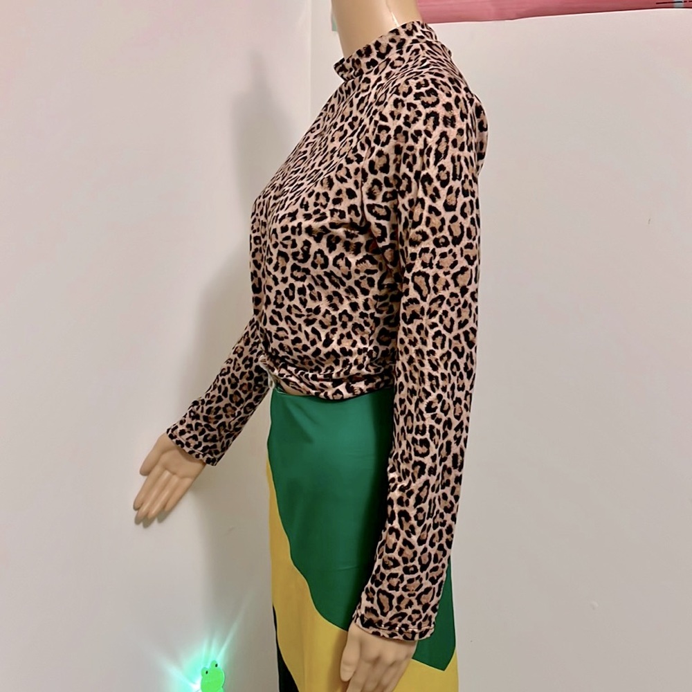 Animal print long sleeve - Picture 3 of 6